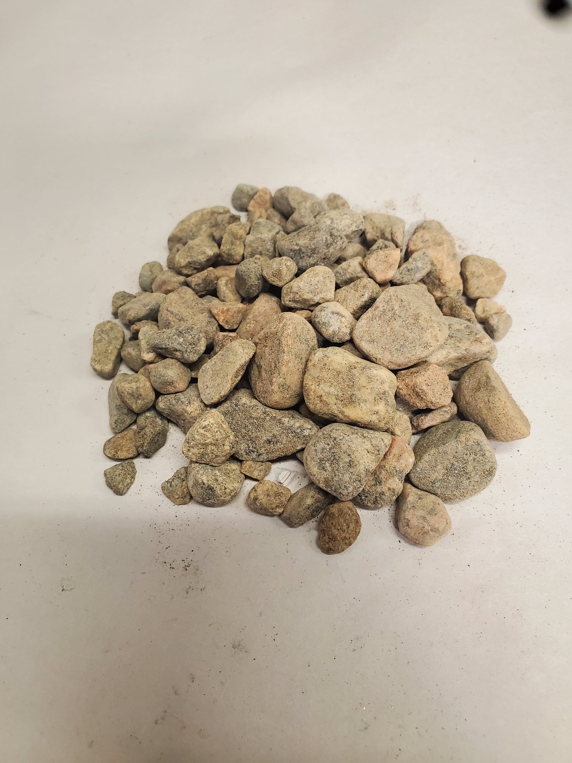 Essential Pestone Algonquin peastone 2.5 lbs – Port Credit Pets